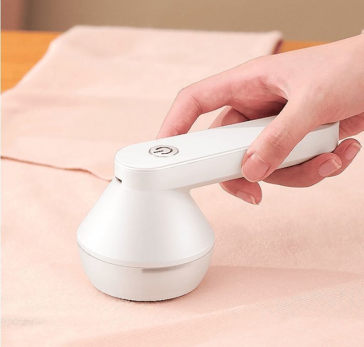 Electric Lint Remover Rechargeable - 50% OFF - Home Essentials Store Retail