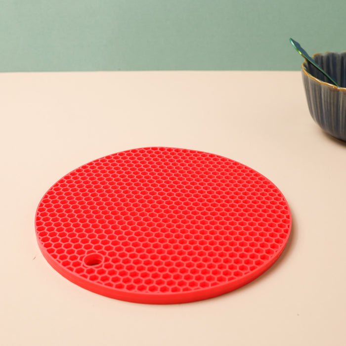 Circular PVC Placemats - Home Essentials Store Retail