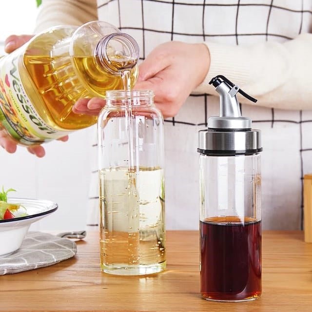 Leak-proof Oil Bottle Dispenser - Home Essentials Store Retail
