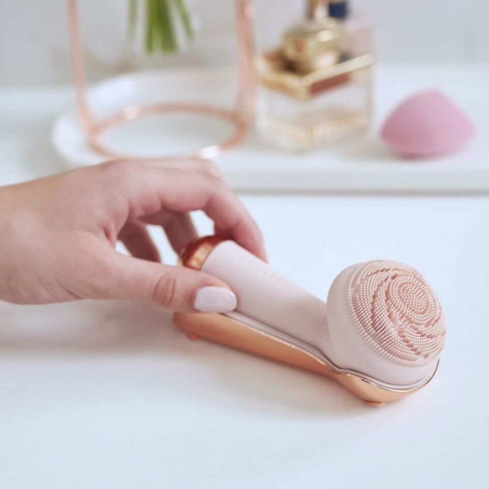 Silicone Facial Cleanser & Massager - Home Essentials Store